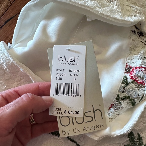 Blush US Angels white halter dress size 8 NWT lace floral - Picture 2 of 4